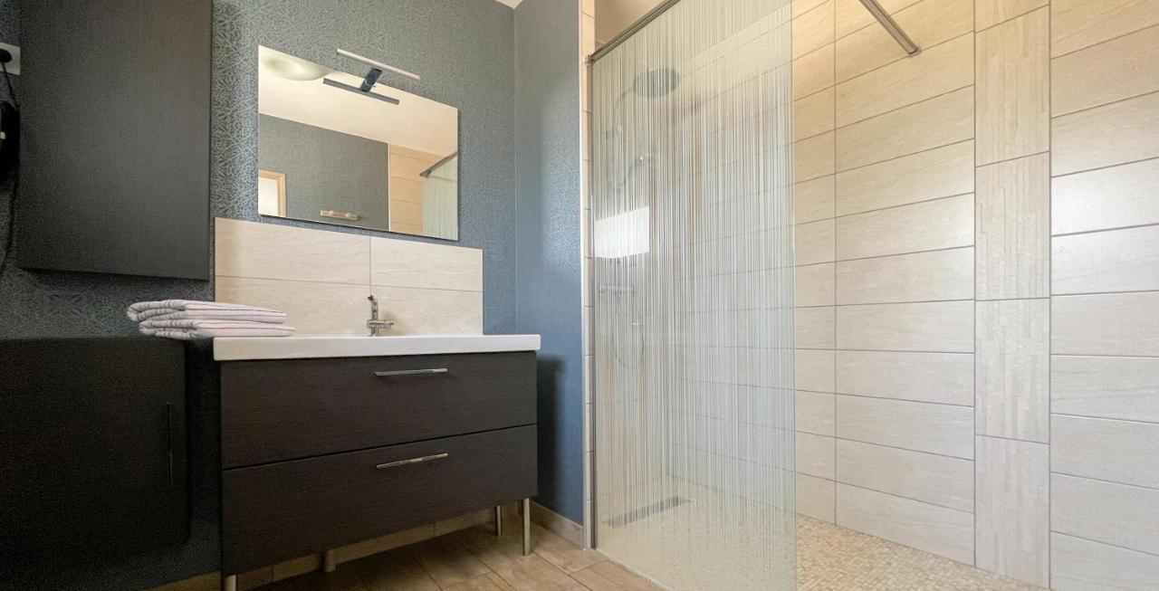 Gite Du Vieux Saule 1 Gite Avec Spa Privatif Pour 2 Personnes 1 Suite Familiale Sans Spa Vieil-Hesdin Exterior foto
